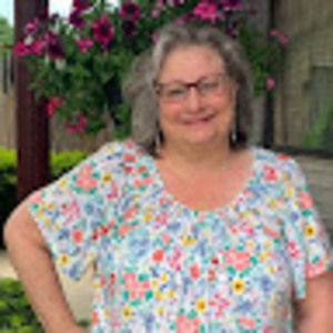 Meet your Posher, Paula